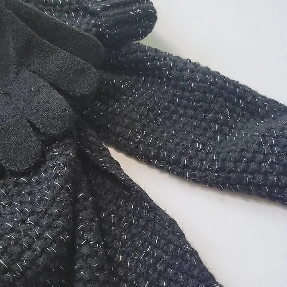 NEW! CAPELLI 3pc. Knit Triangle Scarf, Pom Pom Hat & Glove Gift Set!